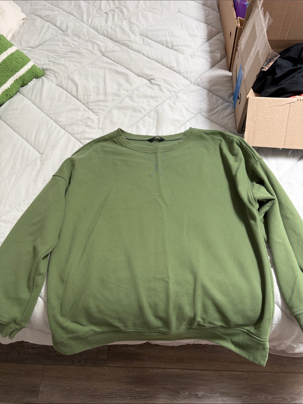 Women’s Olive Crewneck Sweatshirt - Relaxed Fit